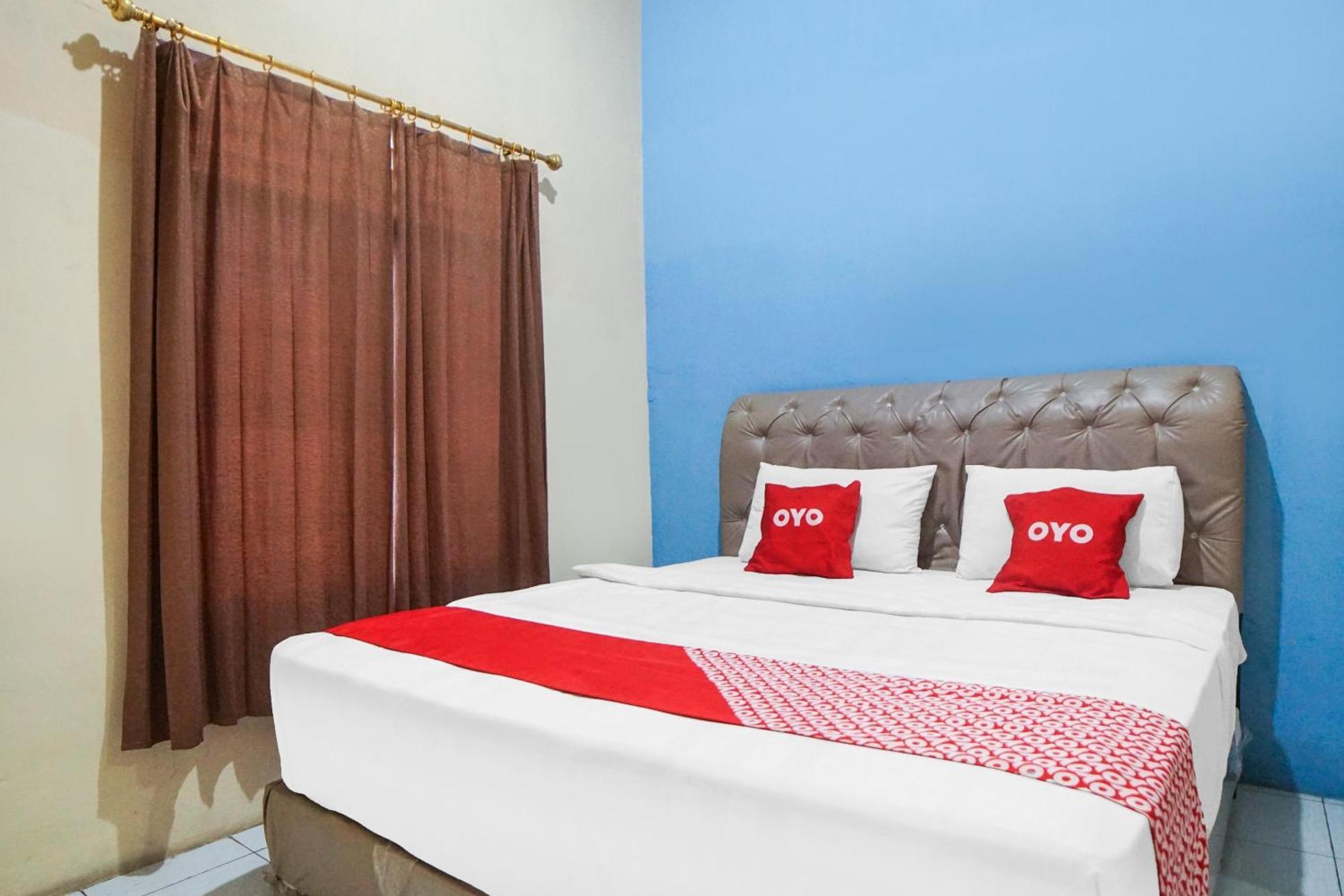 Oyo 92076 Sky Residence Cengkeh Medan Exterior foto